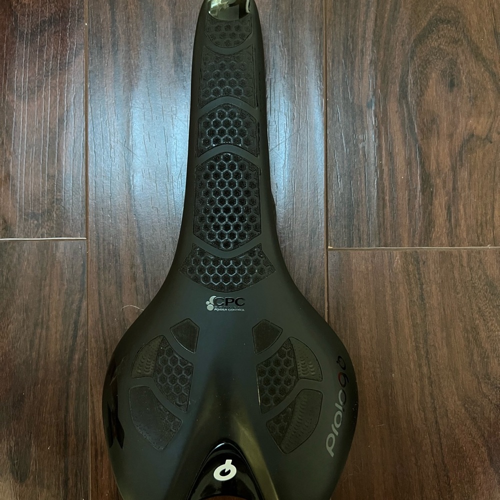 Prologo Carbon Saddle
